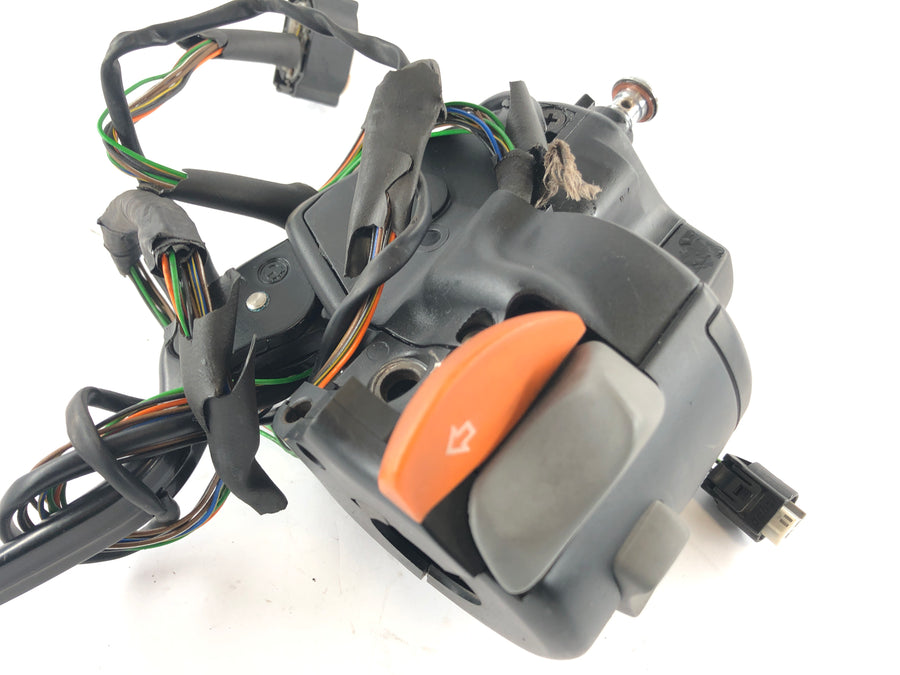 BMW R 1150 R R21 [2002] - Fixation de guidon droite avec pompe de frein à main