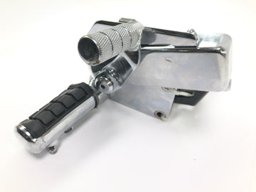 Honda VTX 1800 SC46 [2004] - Driver's footrest right with bracket and brake pedal