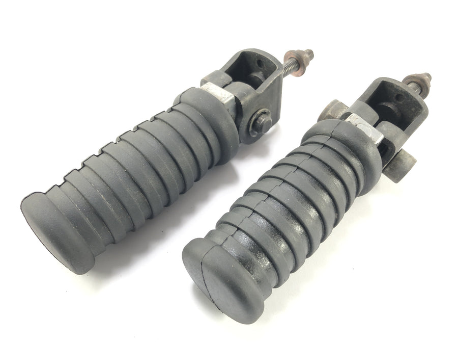 Triumph Thunderbird 900 T309RT [1996] - Passenger footrests left and right