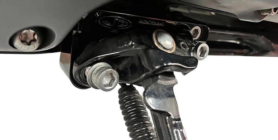harley davidson flfb [PAUL YAFFE BAGGER NATION] – support latéral du bloc de montage