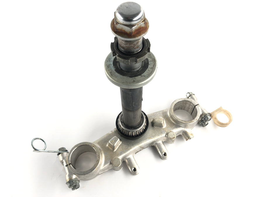 Yamaha DT 125 R DE03 [1999] - lower triple clamp