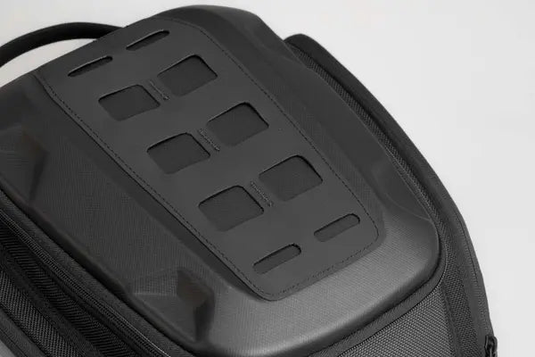 Yamaha Niken [SW-MOTECH] – PRO City Tankrucksack (11–14 Liter)