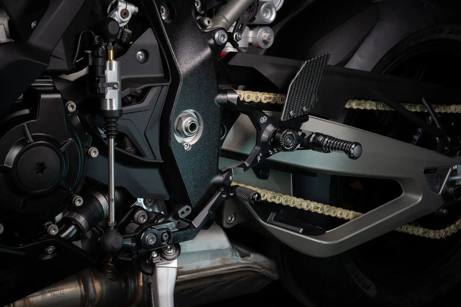 bmw s 1000 [GILLES TOOLING] – MUE2 rest system moved back