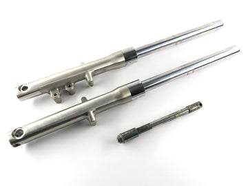Kawasaki VN 1500 Classic VNT50D [2000] - Fourche télescopique avec axe