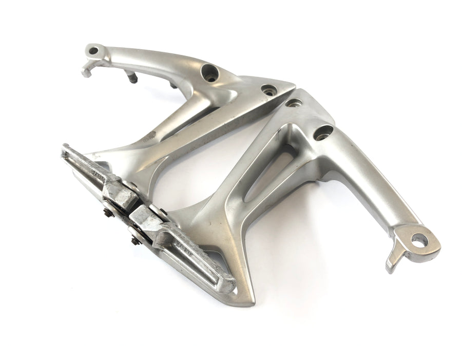 Honda VFR 800 RC46 [2005] - Passenger footrests with holder set pair