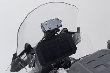 BMW R 1300 GS [2023-2026] - Navi holder in the cockpit - picture 1