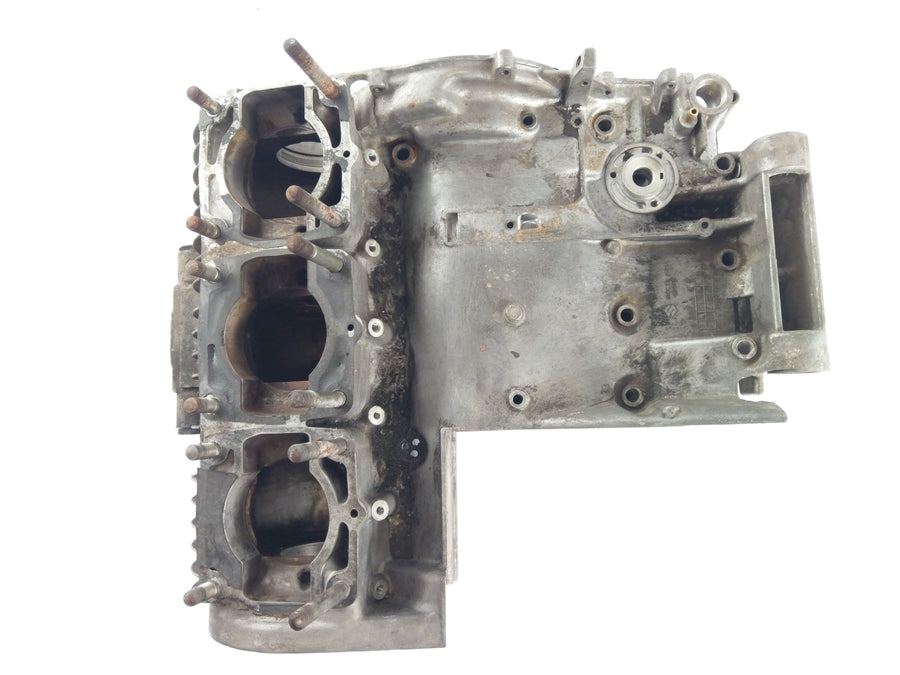 Suzuki GT 550 [1978] - Engine housing empty housing