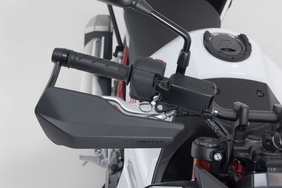 Honda CB 750 Hornet [2023-2024] - Sport Handprotektoren-Kit – Bild 8