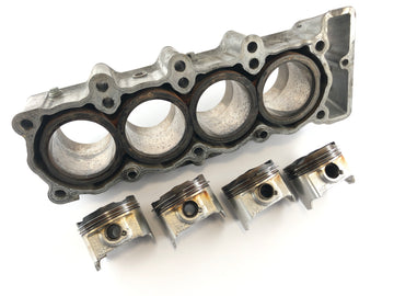 Kawasaki ZXR 400 ZX400L [1993] - Cylinder with piston