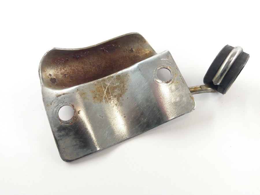Suzuki GT 550 [1978] - Bowden cable guide