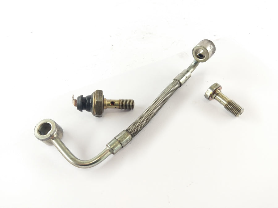 Triumph Sprint 955i RS T695 [2000] - Oil line