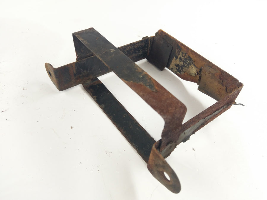 Suzuki GT 250 X7 [1979] - Battery box holder