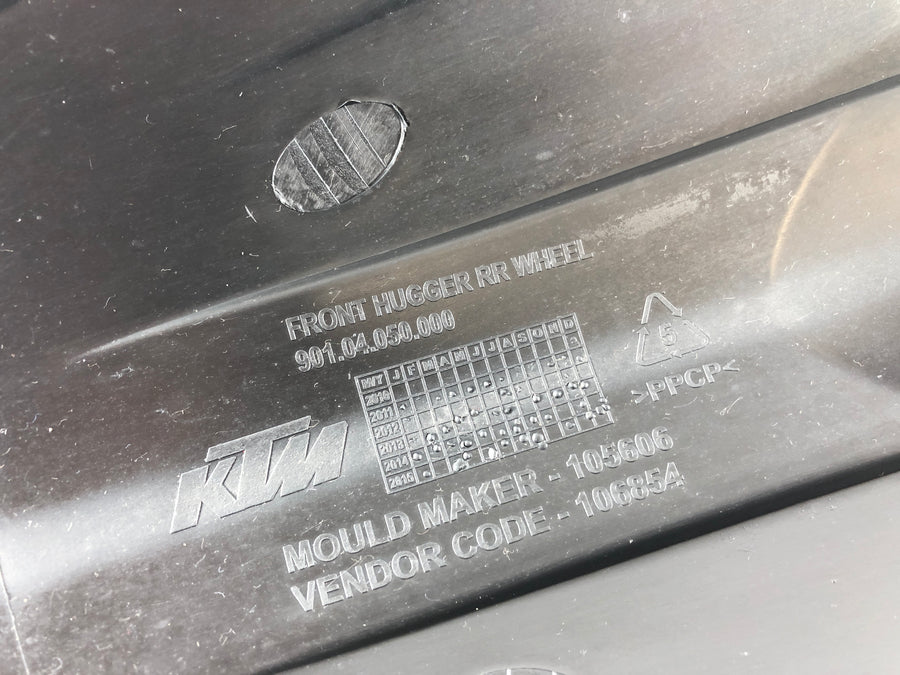 KTM Duke 125 [2011] - Hinterradabdeckung Spritzschutz