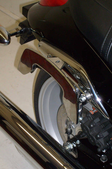 Suzuki M 1800 [2006-2012] - C-Bow side carrier detailed view