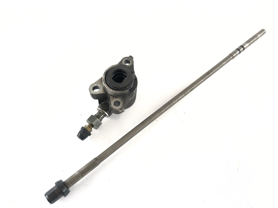 Ducati 888 Strada [1993] - Clutch master cylinder with push rod