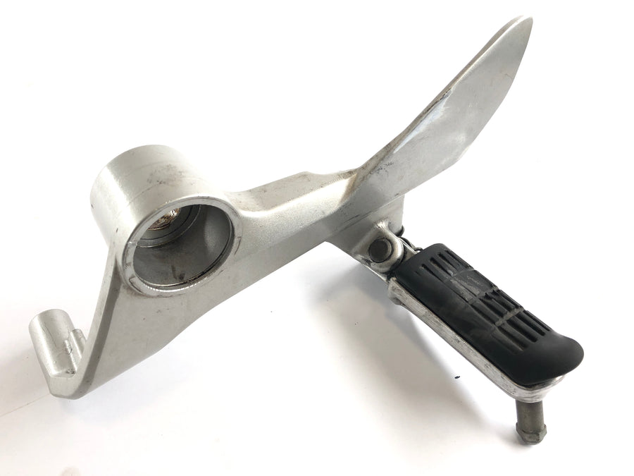 Honda VFR 800 FI RC46 [2000] - Footrest footrest holder driver left