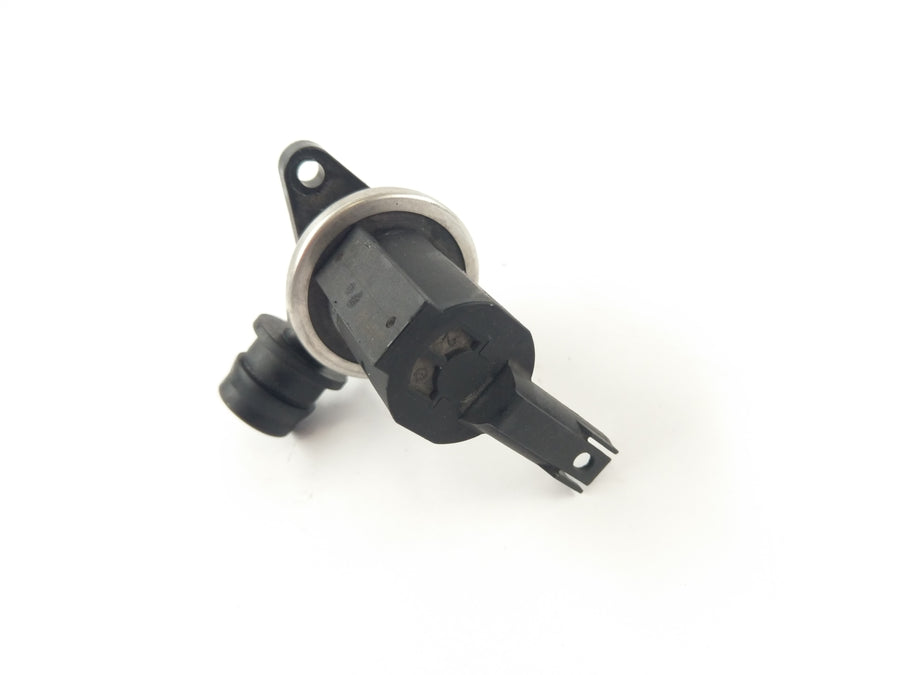 BMW S 1000 RR K10 [2010] - diverter valve
