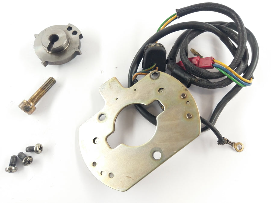 Suzuki GSXR 1100 GV73A [1992] - Pickup Hall sensor