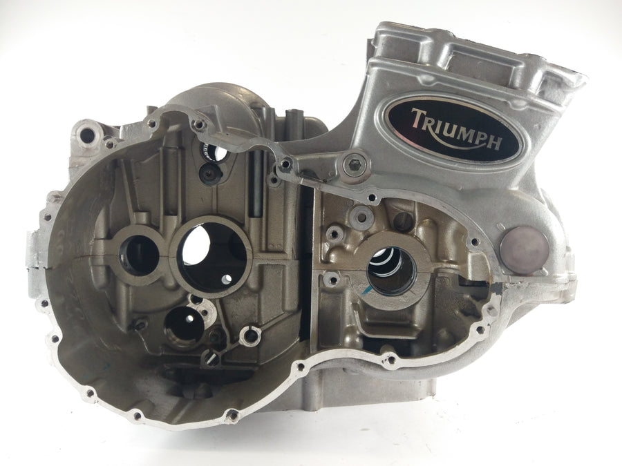 Triumph Sprint 955i RS T695 [2000] - Engine housing empty housing with piston