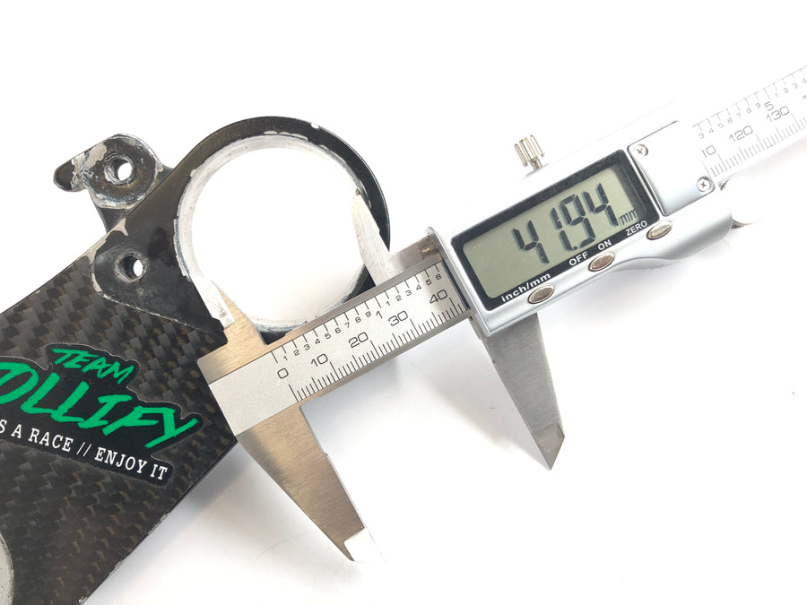 Yamaha YZF R6 RJ03 [2000] - Upper fork clamp