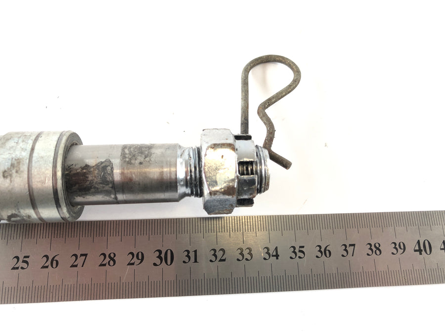 Honda GL 1000 Goldwing GL1 [1977] - Axle Thru Axle