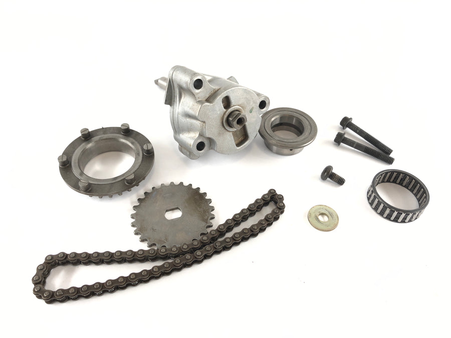 Triumph Tiger 955i 709EN [2001] - Oil pump with drive