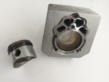Moto Guzzi Nevada 750 LK [2001] - Cylinder with piston - 0