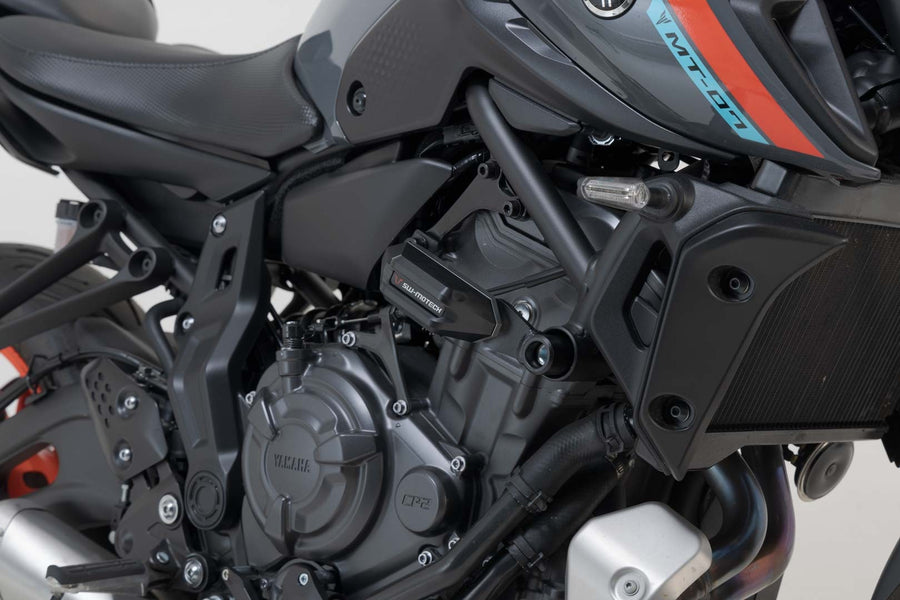 Yamaha MT 07 [2014-2024] - Crash pad kit - Picture 3