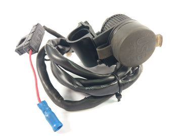 KTM 640 Adventure LC4 [2003] - USB socket - 0