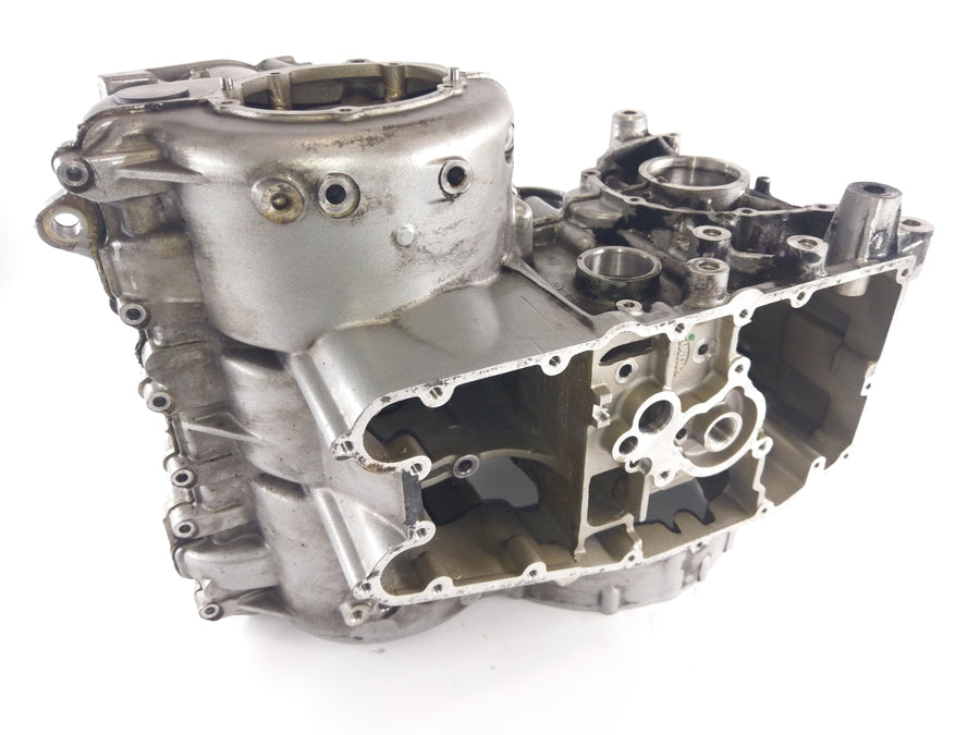 Triumph Sprint 955i RS T695 [2000] - Engine housing empty housing with piston