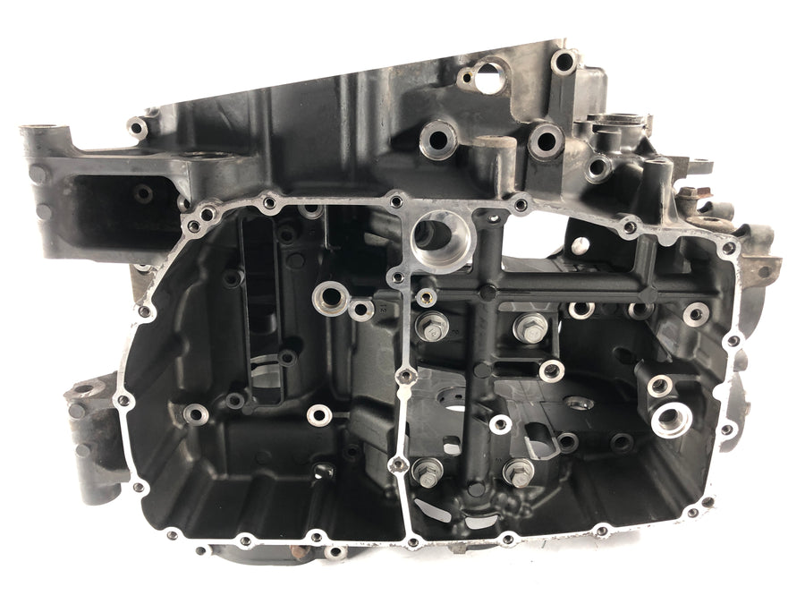 Yamaha XT 1200 Z Super Tenere DP01 [2012] - Carter moteur vide
