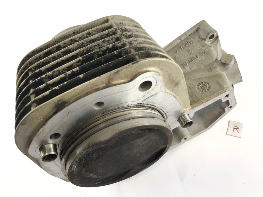 BMW R 1100 R Type 259 [1999] - Cylindre avec piston droit