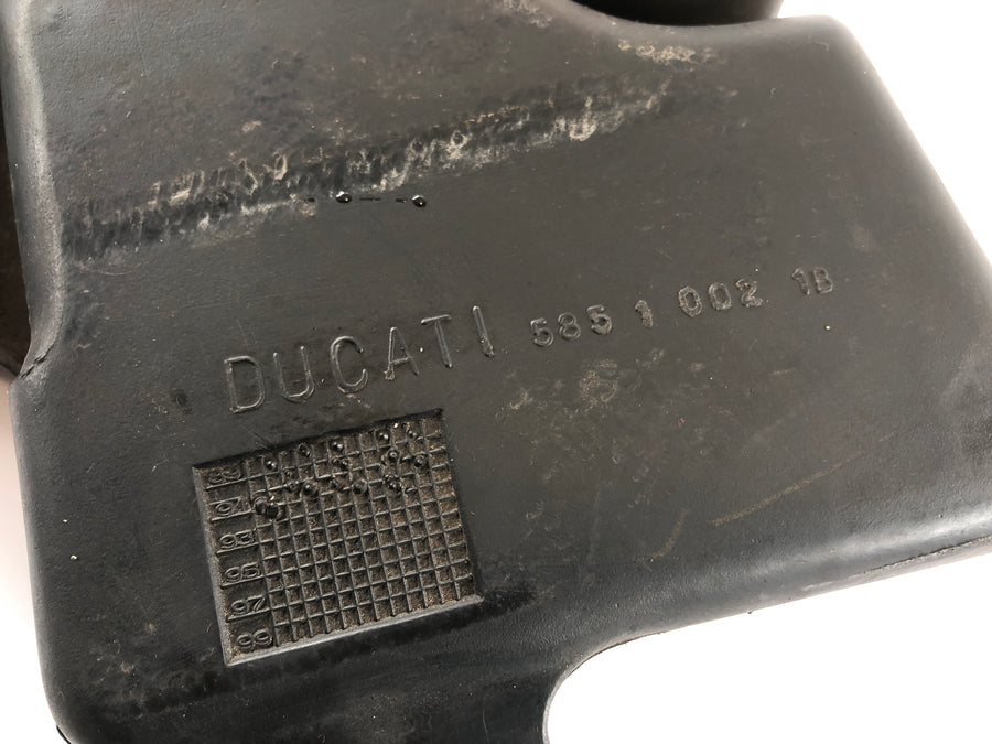 Ducati 888 Strada [1993] - Ausdehnungsbehälter Motorgehäuse Entlüftung