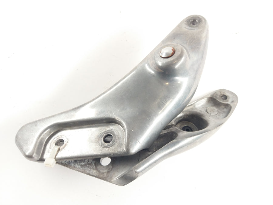 Triumph Thunderbird 900 T309RT [1995] - Bracket rear fender indicator mount