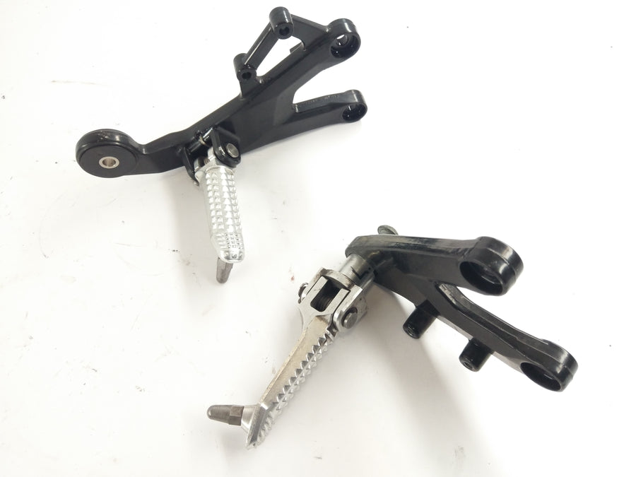 BMW S 1000 RR K10 [2010] - Footrest driver footrests with holder left and right