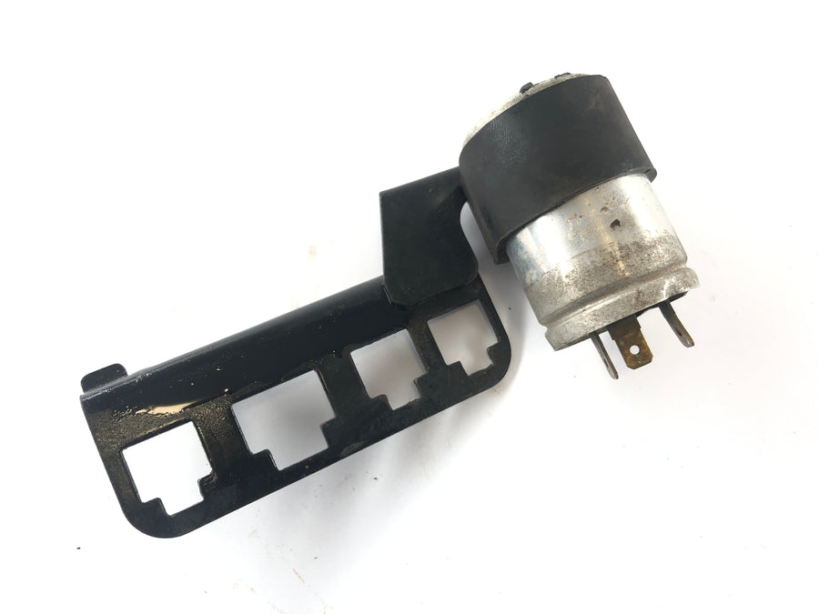 Honda CB 900 F SC01 [1981] - unit holder with flasher relay