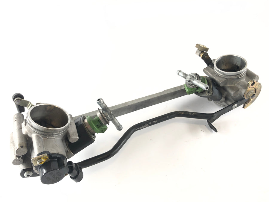 Moto Guzzi V11 [2001] - Throttle bodies