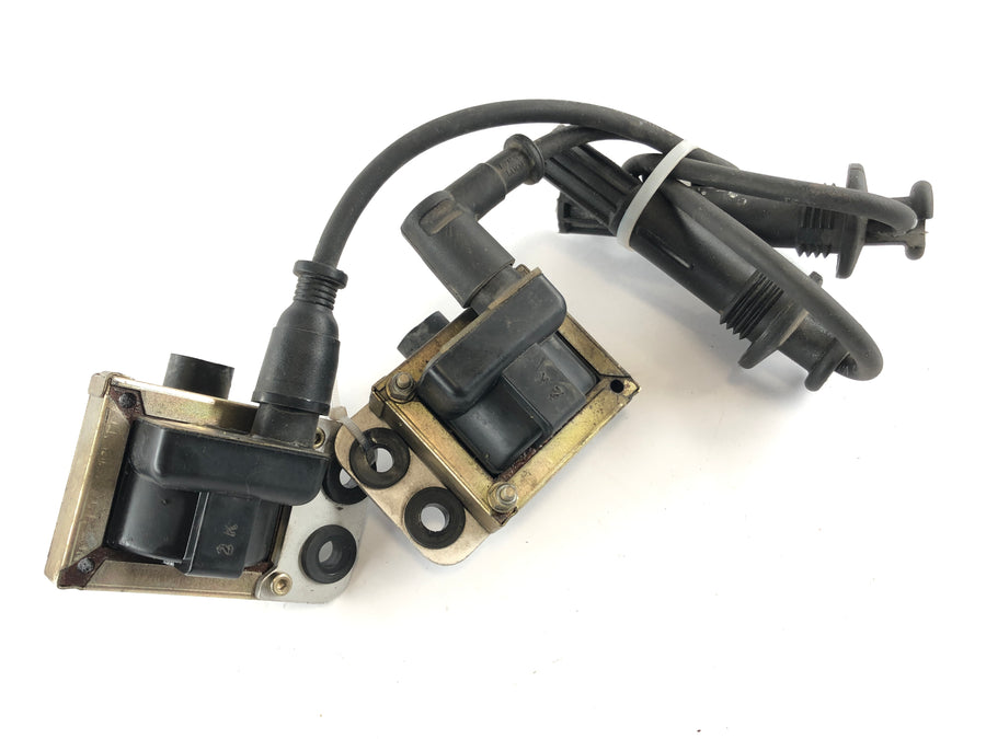 Ducati 888 Strada [1993] - Ignition coil set with spark plug connector