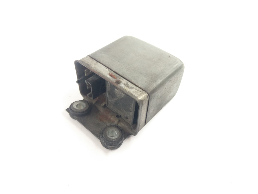 BMW R 100/7 [1981] - Relay regulator control unit