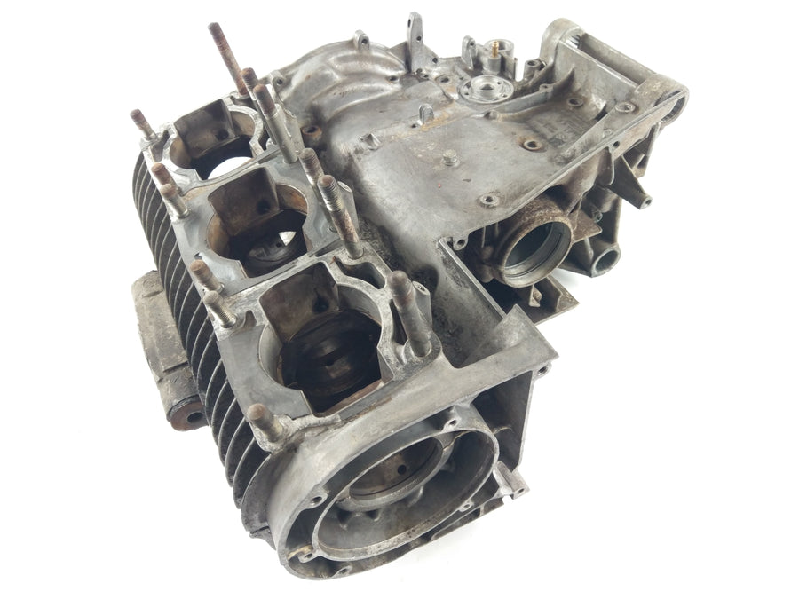 Suzuki GT 550 [1978] - Engine housing empty housing