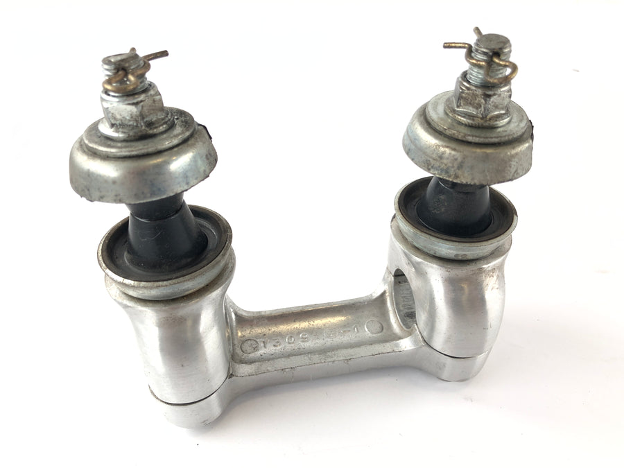 Triumph Thunderbird 900 RT T309 [1997] - Handlebar mount handlebar clamp