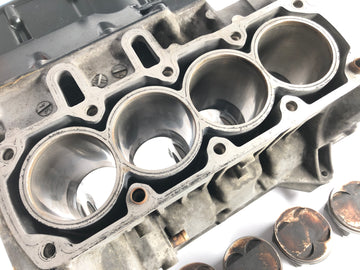 BMW K 1200 GT [2003] - Engine housing cylinder and piston - 0