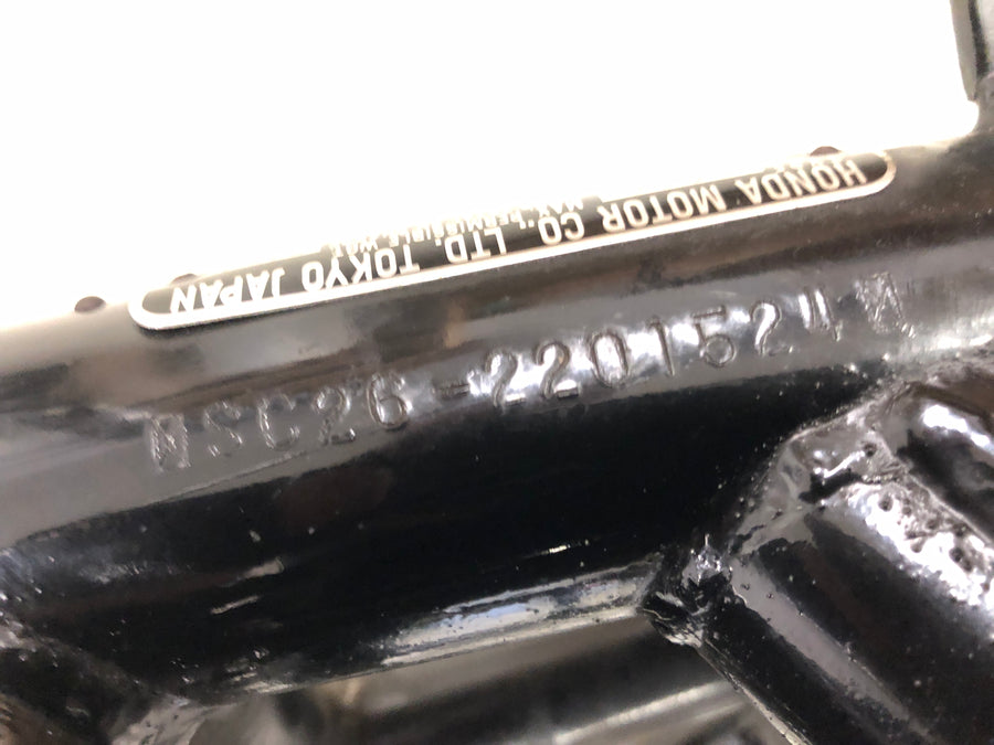 Honda ST 1100 SC26 Pan European [1990] - Cadre avec papiers