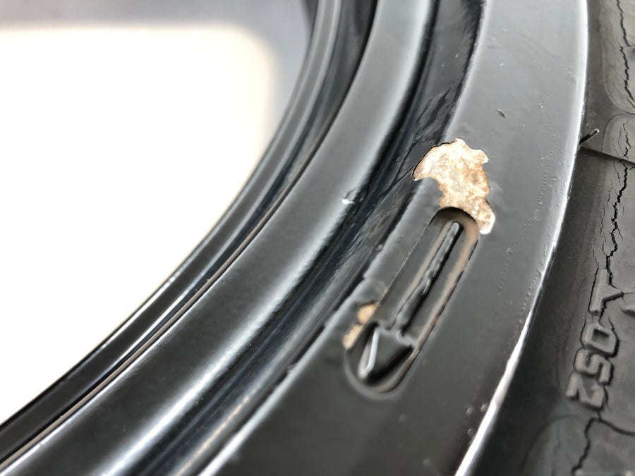 Ducati 900 SS [1993] - Front wheel rim